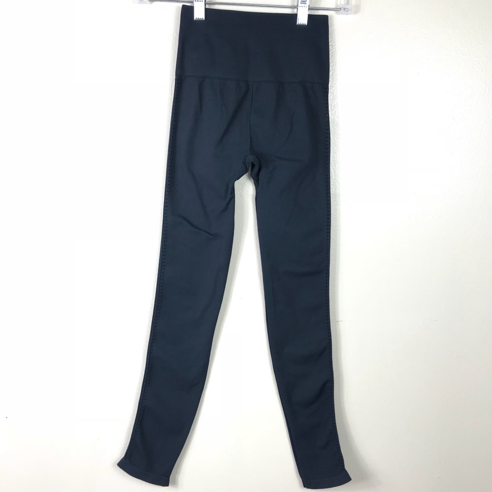 Barely There By Free People Movement Leggings Xs/S - Picture 2 of 5